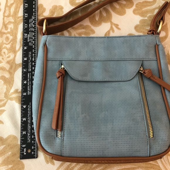 Bueno Shoulder Bag - Picture 9 of 13